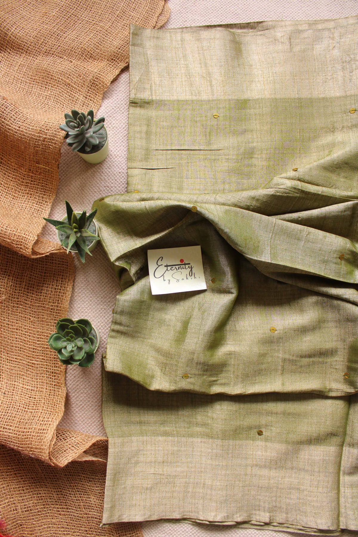 Pista Green Metallic Tissue