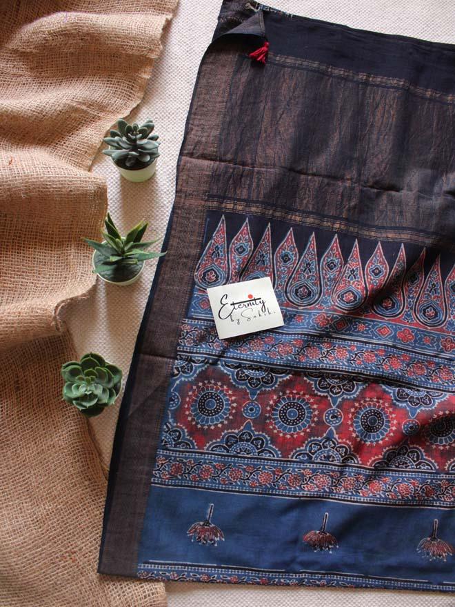 Black with Blue Border Mangalgiri Saree - Eternity by Sakshi