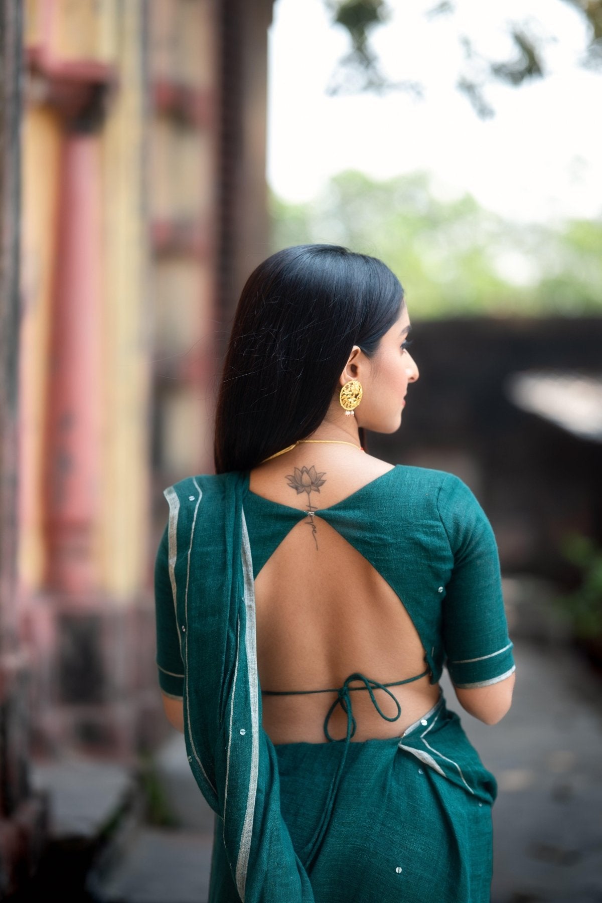 Green Raina Linen Saree - Eternity by Sakshi