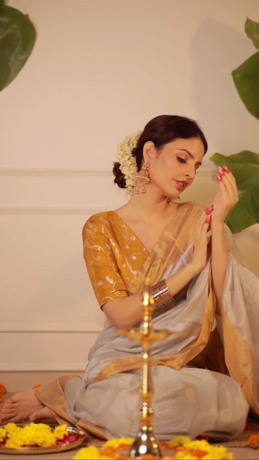 Kerala Tissue Saree - Eternity by Sakshi