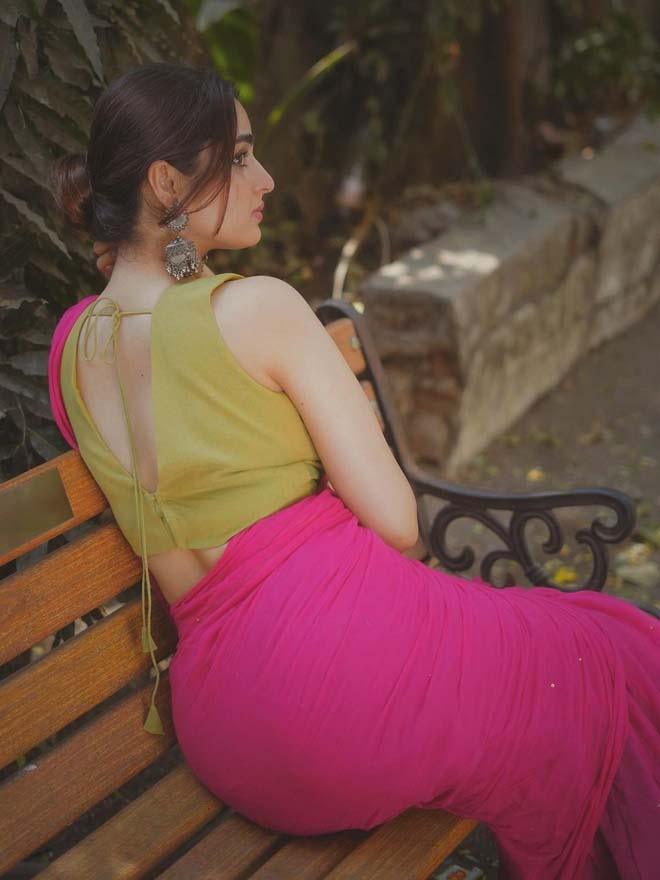 Pink Tara Saree - Eternity by Sakshi