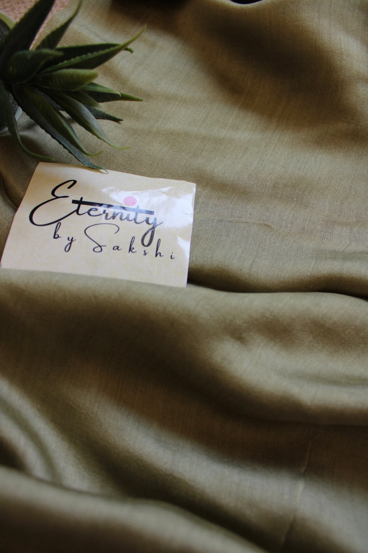 Pista Raga Resham Saree - Eternity by Sakshi