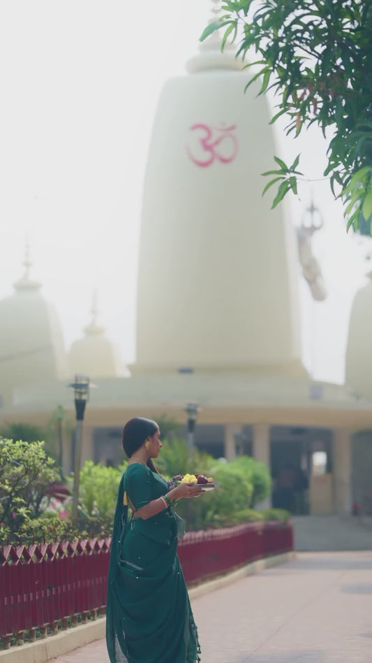 Green Raina Linen Saree