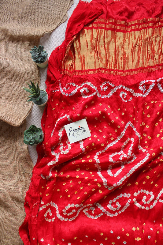 Red Plain Bandhani Saree - Eternity by Sakshi