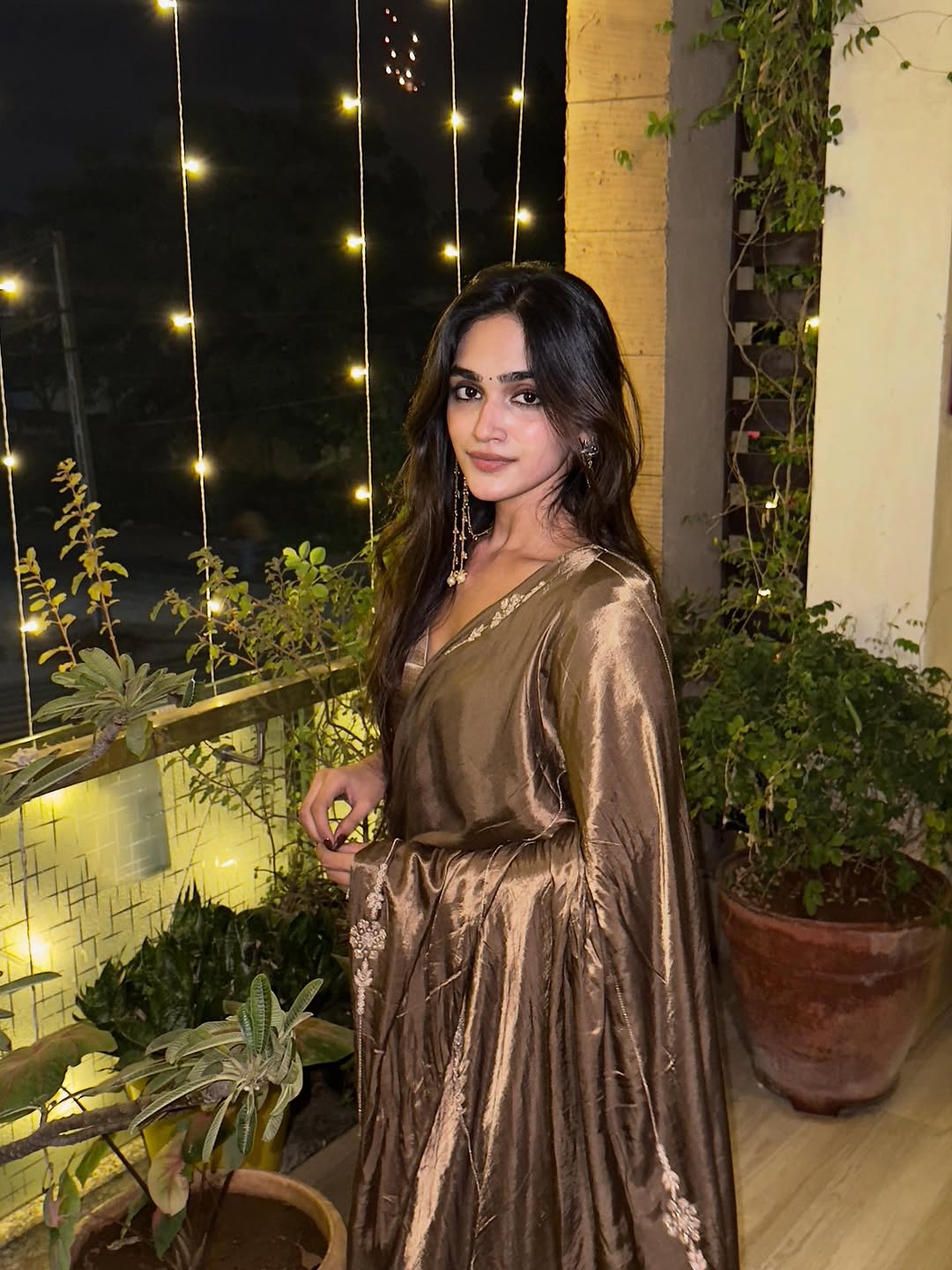 Cappuccino Modal Handwork Saree