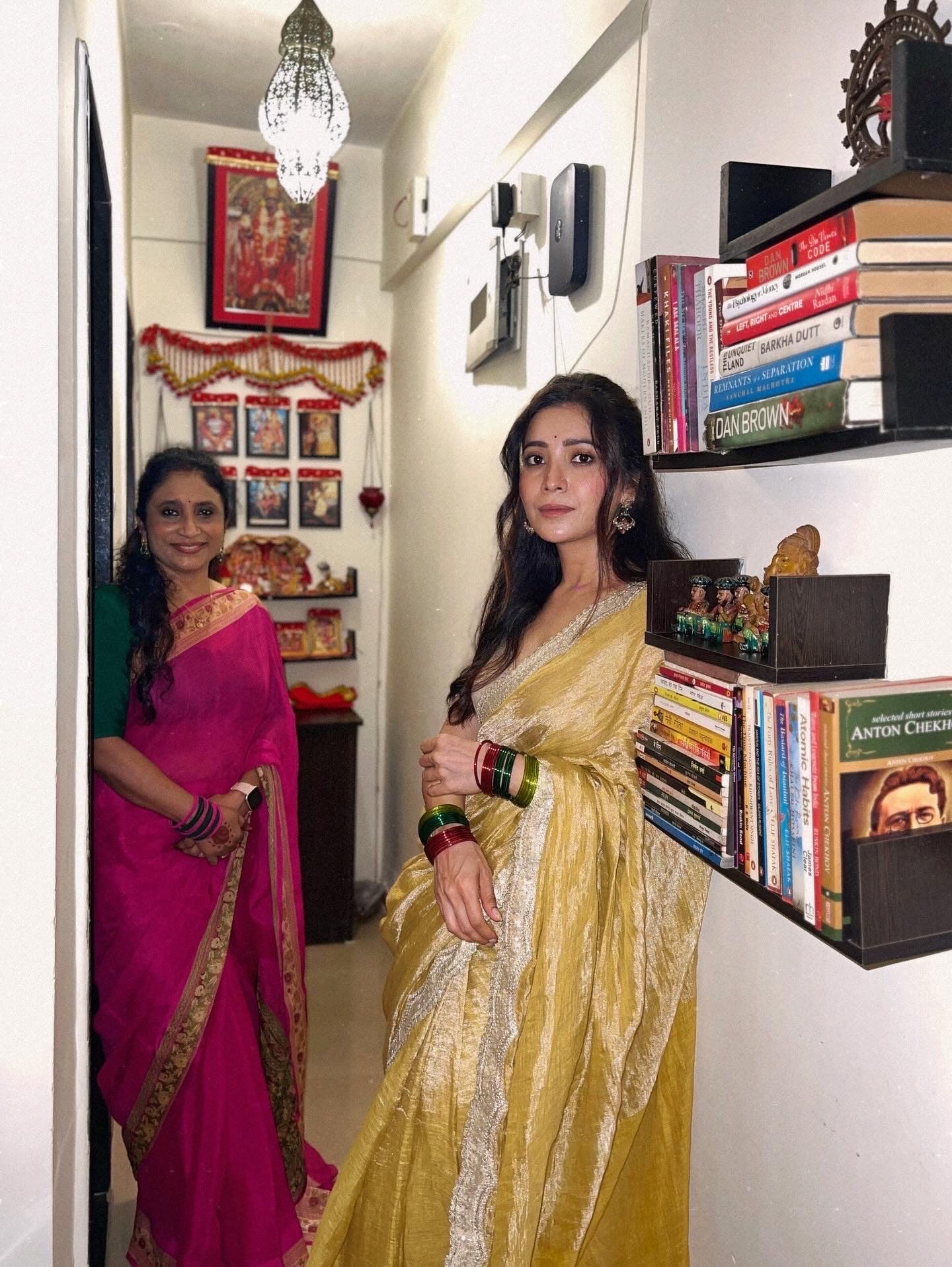 Turmeric Metallic Linen Saree - Eternity by Sakshi