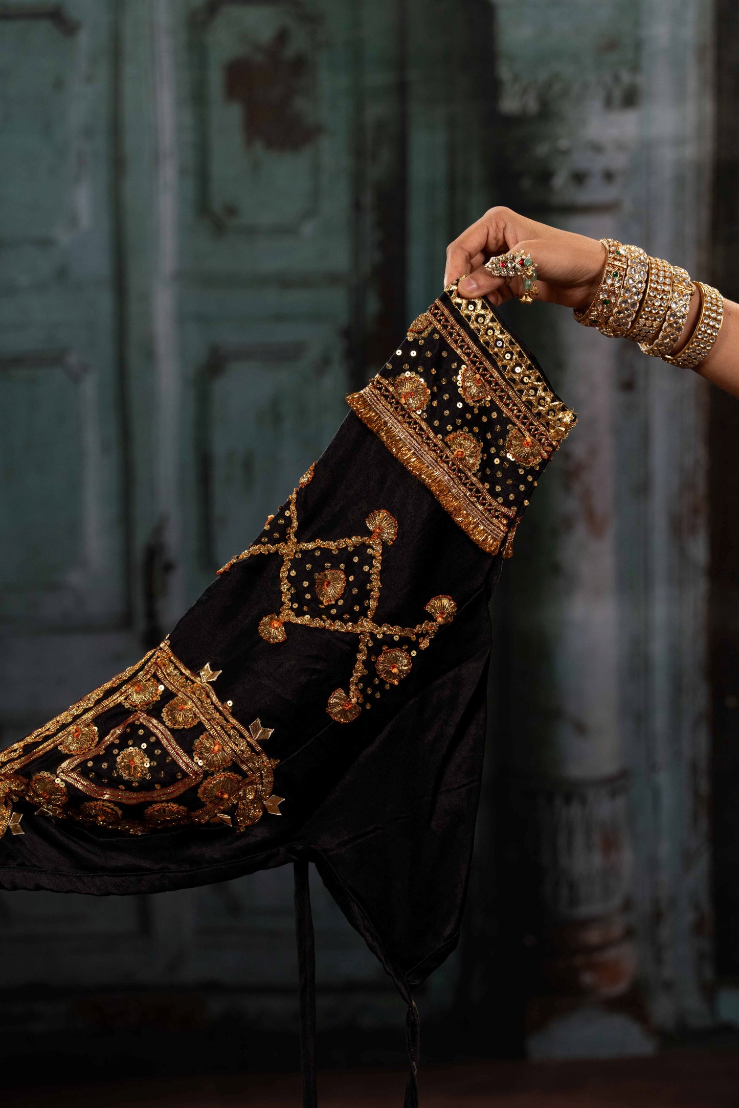 Raat Noor Aangi Blouse