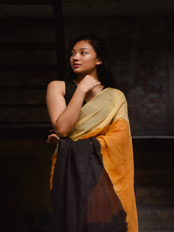 BLACK TIE AND DYE SAREE