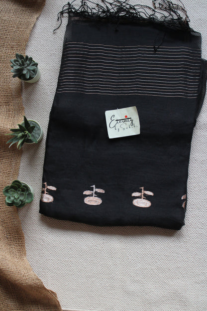 Black Floral Muslin Silk Saree