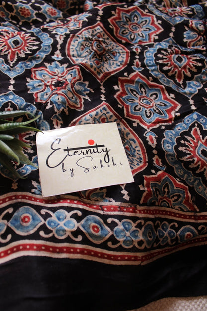 Vintage Silk Saree - Eternity by Sakshi