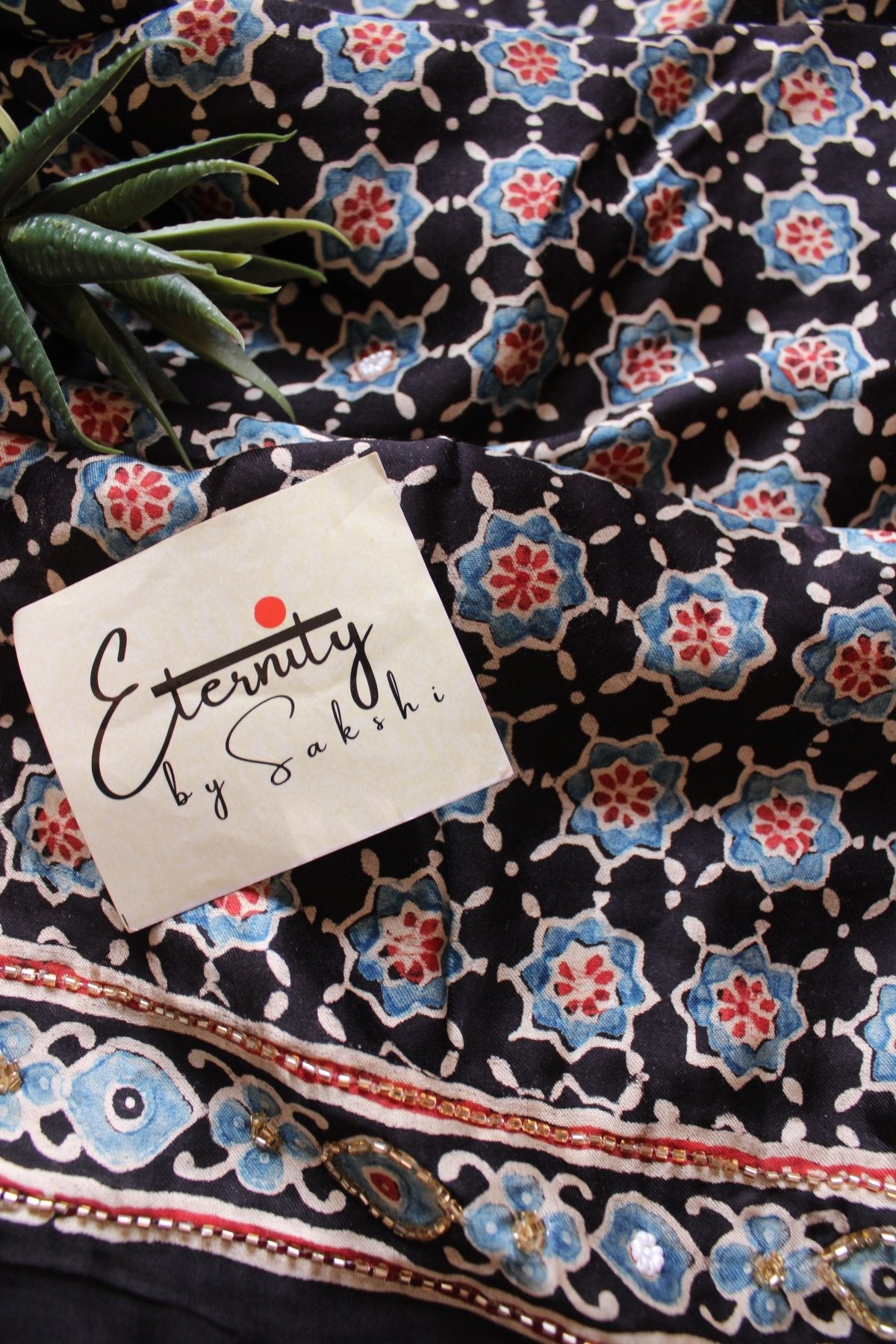 Vintage Silk Saree - Eternity by Sakshi