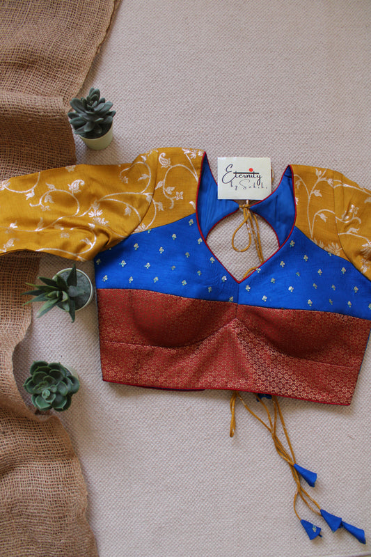 Aangi Blouse