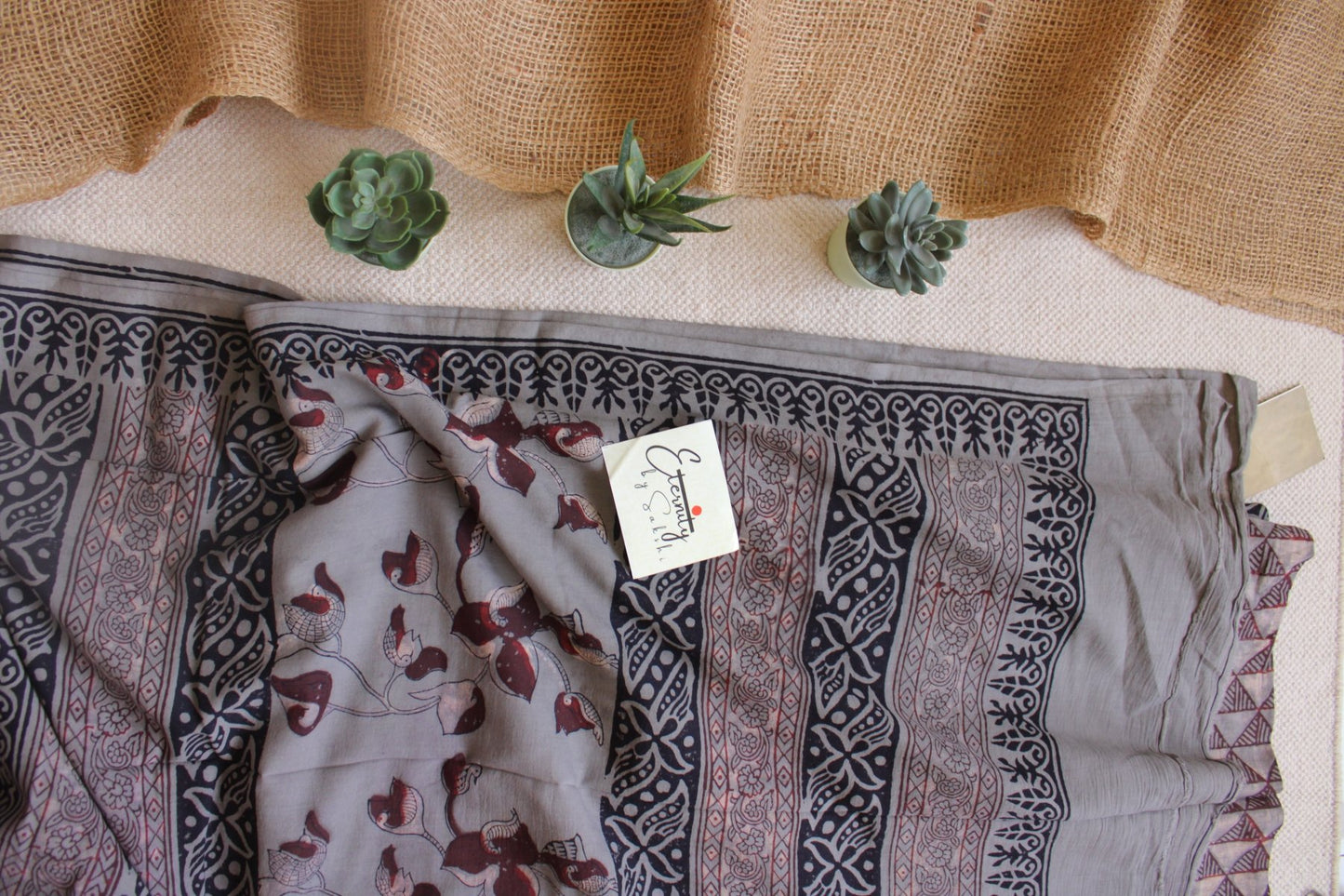 Trikona Handprinted Grey Cotton Saree - Eternity by Sakshi