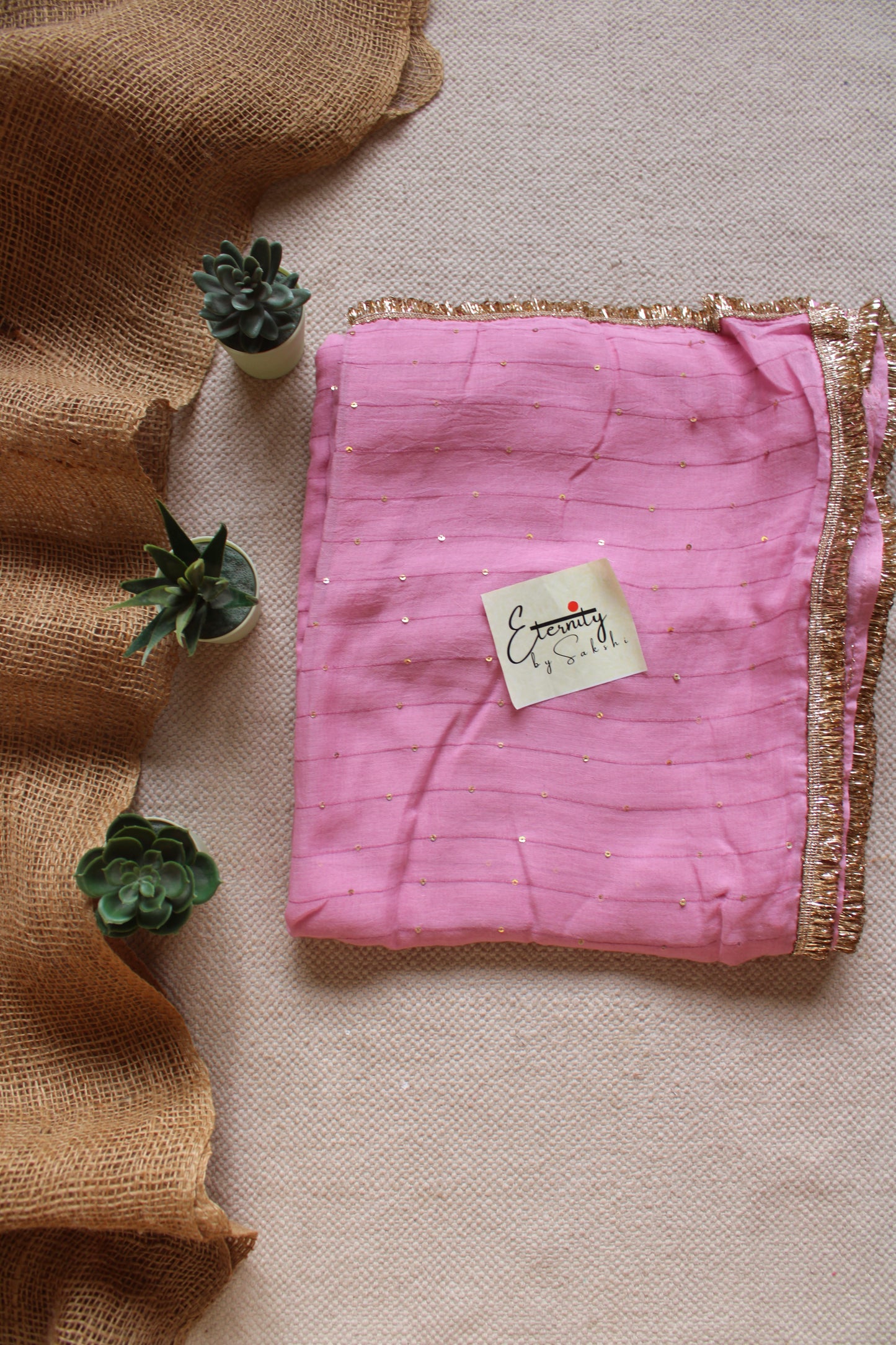 Gulaabi Gulbahar Saree