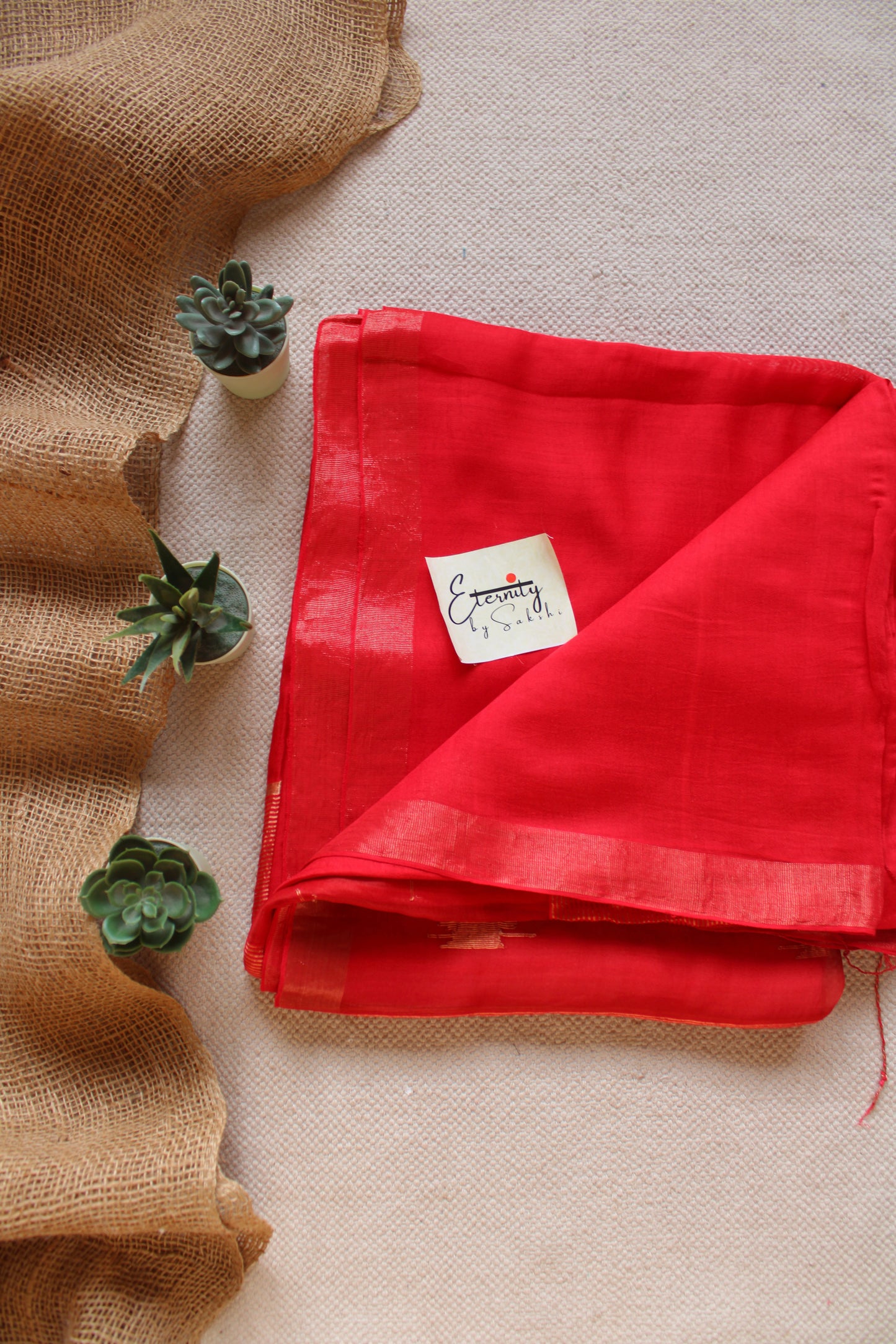 Red Zariya Raga Resham Saree