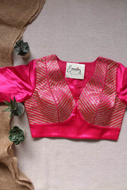 Gulaabi Dhruv Tara Patch Blouse