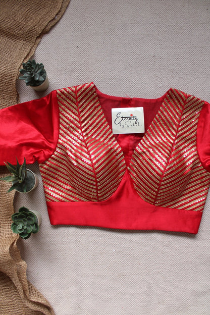 Laal Dhruv Tara Patch Blouse