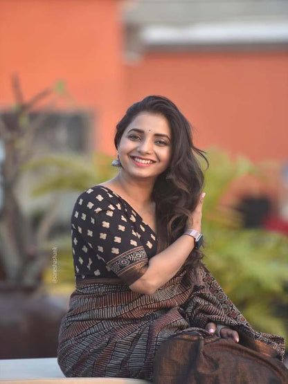 Charcoal Mangalgiri Saree - Eternity by Sakshi