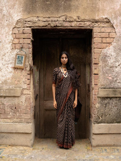 Jheel Mangalgiri Ajrakh Saree - Eternity by Sakshi
